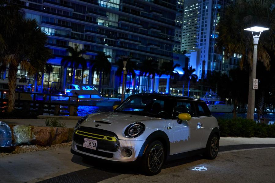  Mini Cooper SE (F56) 2020 года  (NA) (фото 341 из 342)